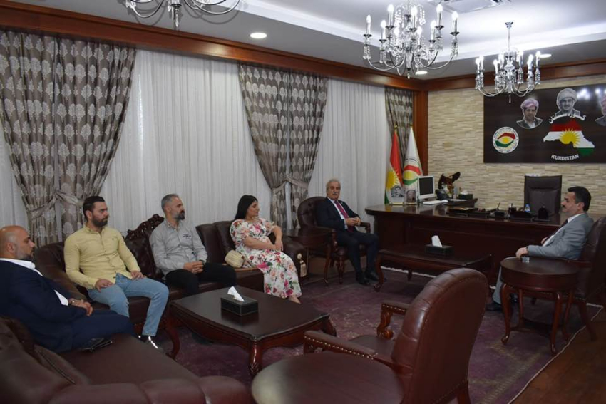 السكرتير العام لحزب بيت نهرين الديمقراطي يزور مدير الاسايش العامة في دهوك