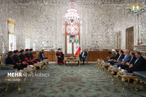 البطريرك مار آوا الثالث يلتقي رئيس مجلس الشورى الإيراني