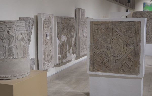 رغم إعادة كثير منها.. مصير آلاف من القطع الأثرية العراقية مازال مجهولاً