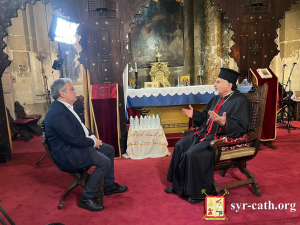 البطريرك مار اغناطيوس يوسف الثالث يونان يجري مقابلة على قناة تلفزيون فرانس2 في باريس
